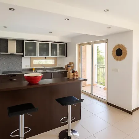 Golf - Vale Da Pinta T2 Com Piscina, Wi-fi E Ar Condicionado