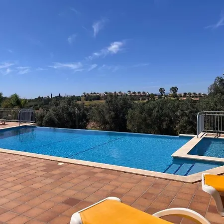 Golf - Vale Da Pinta T2 Com Piscina, Wi-fi E Ar Condicionado