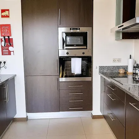 Golf - Vale Da Pinta T2 Com Piscina, Wi-fi E Ar Condicionado * Carvoeiro (Lagoa)